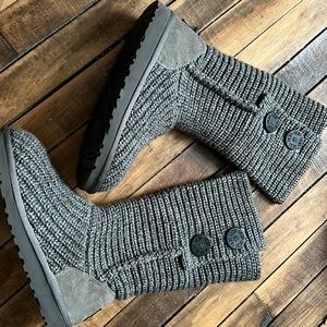 Ugg Classic Cardy 5649 K / Grey.  Size 4 USA/ 3 UK/ 34 EU